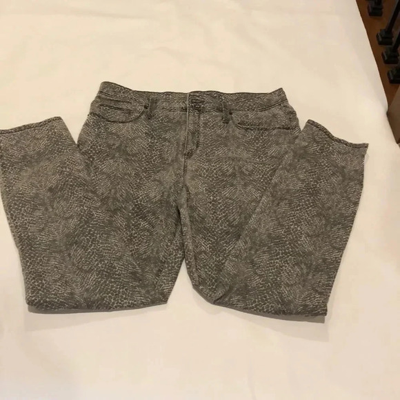 UNIVERSAL thread snake skin high rise skinny jeans - Picture 5 of 11